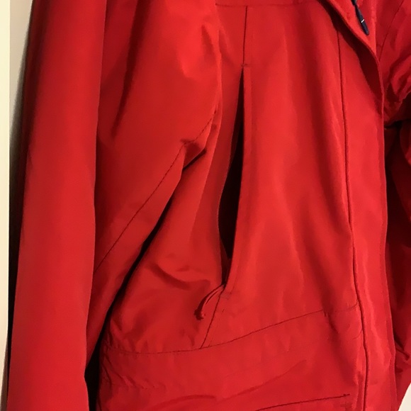Lands’ End Women’s Small/T 6-8 parka red hooded - Picture 4 of 7